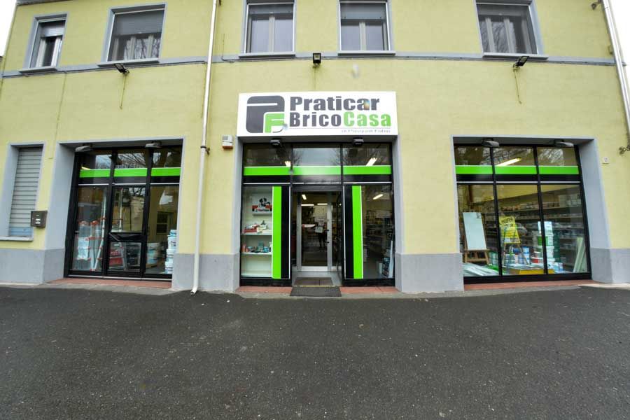  Il colorificio Praticar, con sede a Voghera in provincia di Pavia, vernici e colori