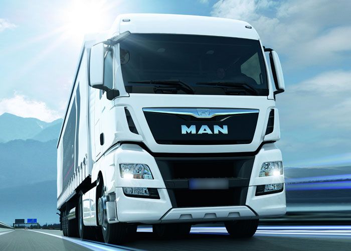  Il colorificio Praticar, con sede a Voghera in provincia di Pavia, vernici e colori